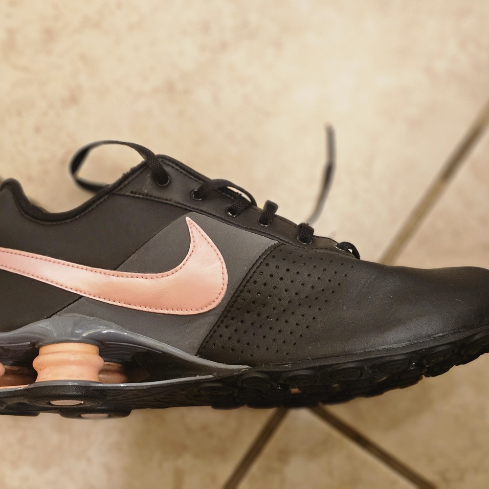 Nike Black and Pink Athletic Shoes with Breathable Design